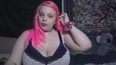 Snapshot of burnthemail chatting on February 9, 2025, 3:22 am lilly online show from February 9, 2025, 3:22 am