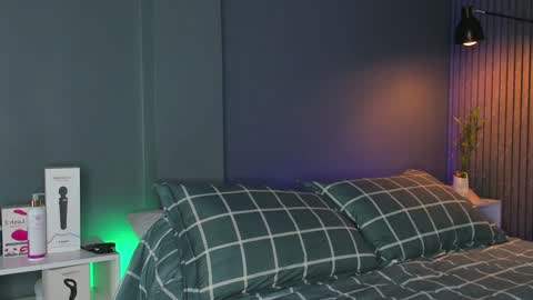 Snapshot of busterspinter chatting on February 7, 2025, 8:11 am Buster independent model online show from February 7, 2025, 8:11 am