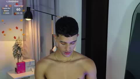 Snapshot of busterspinter chatting on December 19, 2025, 2:40 am Buster independent model online show from December 19, 2025, 2:40 am