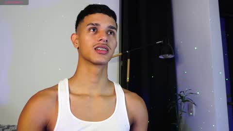 Snapshot of busterspinter chatting on March 17, 2026, 12:26 am Buster independent model online show from March 17, 2026, 12:26 am
