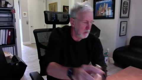 Snapshot of bustinout99 chatting on February 5, 2026, 5:28 pm afternoon wood online show from February 5, 2026, 5:28 pm