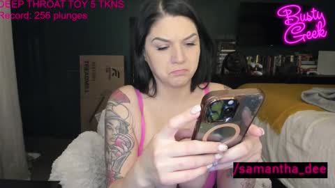 Snapshot of busty_geek48 chatting on December 4, 2025, 3:38 am Samantha Dee online show from December 4, 2025, 3:38 am