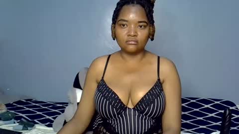 busty kenzi online show from June 30, 2026, 2:40 pm