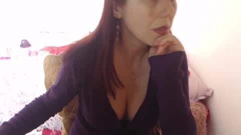 Snapshot of bustygf chatting on February 20, 2025, 1:40 pm anna online show from February 20, 2025, 1:40 pm