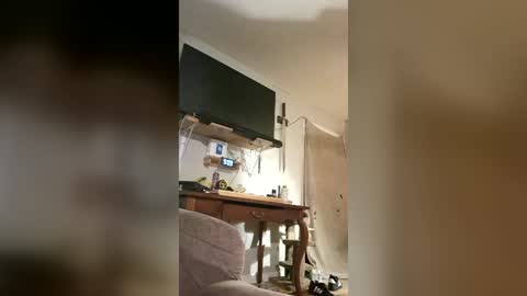 butnekked4u online show from July 1, 2026, 1:07 am