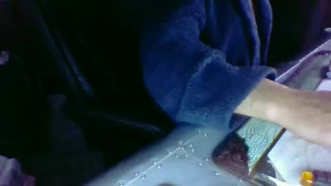 Snapshot of butslutt2 chatting on November 30, 2025, 1:48 pm butslutt2 online show from November 30, 2025, 1:48 pm