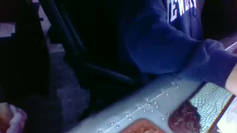 Snapshot of butslutt2 chatting on January 11, 2026, 3:06 pm butslutt2 online show from January 11, 2026, 3:06 pm