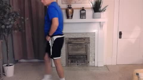 Miles online show from December 5, 2024, 9:06 am