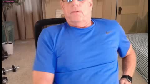 Miles online show from October 10, 2025, 4:50 pm