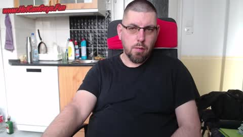 Snapshot of bux404 chatting on January 9, 2025, 8:55 am Pete online show from January 9, 2025, 8:55 am