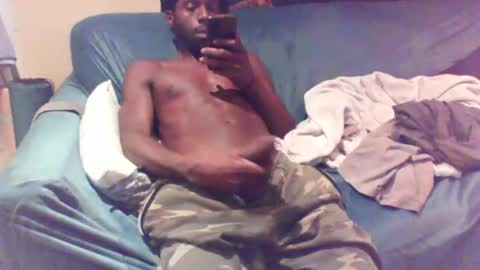 Buzsy online show from December 8, 2024, 10:47 pm