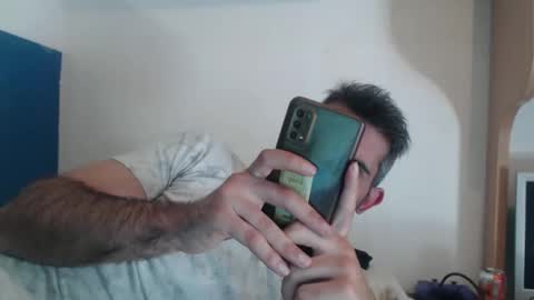 Collin Farrel online show from December 22, 2024, 12:16 pm