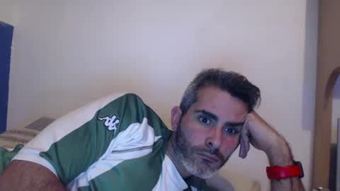 Collin Farrel online show from December 28, 2024, 6:29 pm