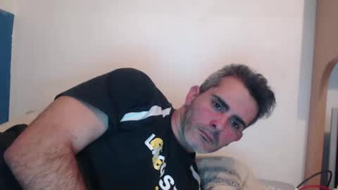 Collin Farrel online show from December 31, 2024, 6:24 pm