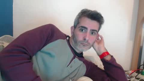 Collin Farrel online show from January 1, 2025, 11:05 am