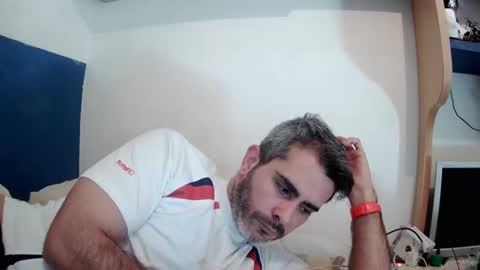 Collin Farrel online show from January 9, 2025, 11:58 am