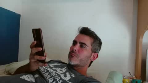 Collin Farrel online show from February 17, 2025, 3:20 pm