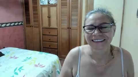 caarlaa_69 online show from January 26, 2025, 10:02 am