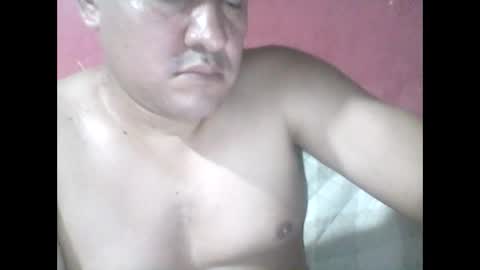 Snapshot of cachito83915 chatting on December 26, 2024, 3:27 am Cachudosexy online show from December 26, 2024, 3:27 am
