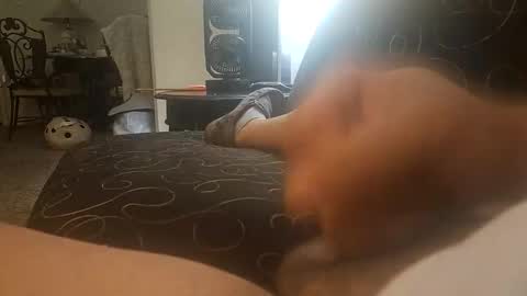 30 yr old guy having fun with a 63 yr old GILF online show from January 11, 2026, 12:32 pm