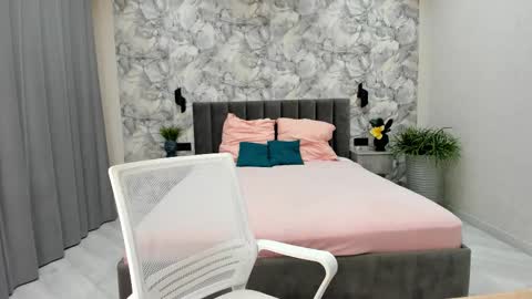 Snapshot of caelestiss chatting on January 17, 2026, 1:32 am Lita online show from January 17, 2026, 1:32 am