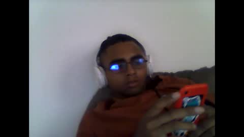 Snapshot of cafecito_rissi chatting on October 13, 2025, 5:57 pm cafecito_rissi online show from October 13, 2025, 5:57 pm