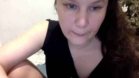 Snapshot of caffeinated_lamb chatting on April 6, 2026, 5:58 pm Lamb online show from April 6, 2026, 5:58 pm