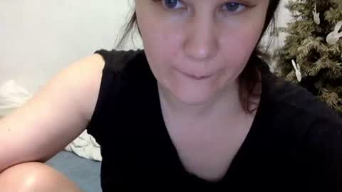 Snapshot of caffeinated_lamb chatting on April 11, 2026, 5:50 pm Lamb online show from April 11, 2026, 5:50 pm
