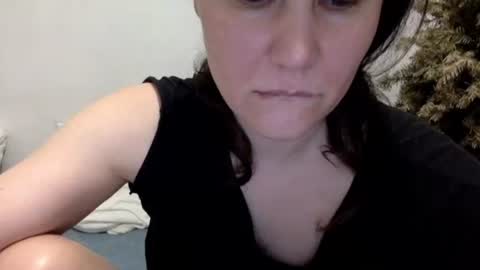 Snapshot of caffeinated_lamb chatting on April 28, 2026, 5:51 pm Lamb online show from April 28, 2026, 5:51 pm