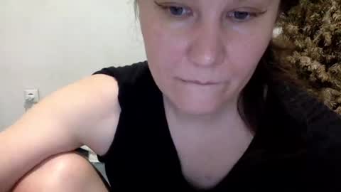 Snapshot of caffeinated_lamb chatting on May 16, 2026, 5:56 pm Lamb online show from May 16, 2026, 5:56 pm