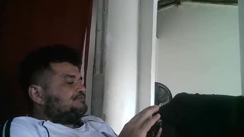 Snapshot of cafinfi1 chatting on April 8, 2026, 7:03 pm cafinfi1 online show from April 8, 2026, 7:03 pm