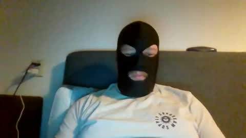 cagegag31 online show from September 13, 2025, 8:30 pm