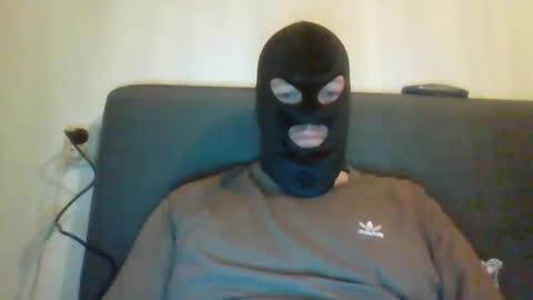 Snapshot of cagegag31 chatting on December 20, 2025, 3:52 pm cagegag31 online show from December 20, 2025, 3:52 pm