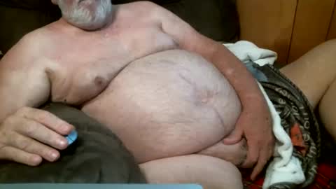 Snapshot of cajungrey75 chatting on December 19, 2024, 6:23 pm cajungrey online show from December 19, 2024, 6:23 pm