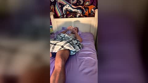 cakedupmothman online show from May 17, 2026, 12:56 pm