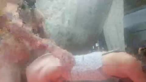 Snapshot of cal420insideu chatting on December 19, 2025, 1:23 am Cali online show from December 19, 2025, 1:23 am