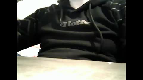 Snapshot of caldoski chatting on November 28, 2025, 11:07 pm caldoski online show from November 28, 2025, 11:07 pm