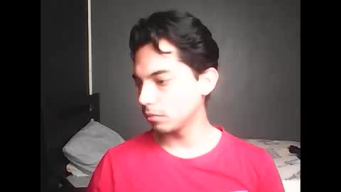 Snapshot of caligula_99 chatting on February 4, 2026, 6:25 pm Calgula online show from February 4, 2026, 6:25 pm