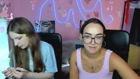 Calista online show from June 12, 2026, 6:23 am