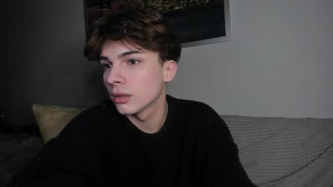 Snapshot of call__me_leo chatting on February 21, 2025, 10:04 pm Call me Leo online show from February 21, 2025, 10:04 pm