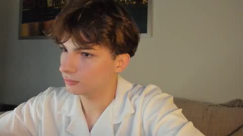 Snapshot of call__me_leo chatting on March 1, 2025, 12:45 pm Call me Leo online show from March 1, 2025, 12:45 pm