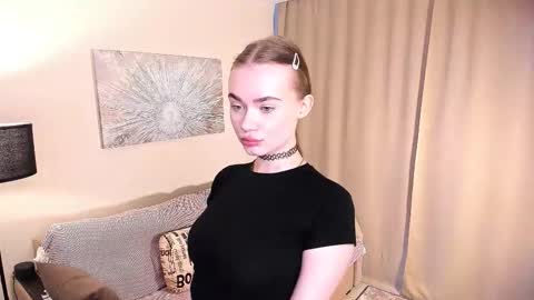 Snapshot of call__of__pussy chatting on March 19, 2026, 8:07 am Alice online show from March 19, 2026, 8:07 am