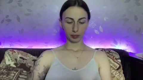 Snapshot of call_me_dad_ chatting on January 21, 2025, 7:17 pm Anna online show from January 21, 2025, 7:17 pm