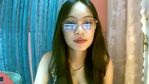 Snapshot of calla_freya chatting on October 14, 2025, 4:24 am Freya online show from October 14, 2025, 4:24 am