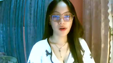 Snapshot of calla_freya chatting on October 19, 2025, 5:30 am Freya online show from October 19, 2025, 5:30 am