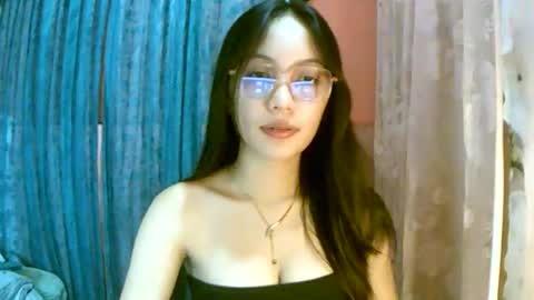 Snapshot of calla_freya chatting on October 28, 2025, 8:29 am Freya online show from October 28, 2025, 8:29 am