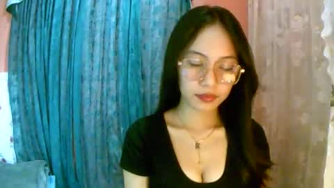 Snapshot of calla_freya chatting on November 17, 2025, 4:29 am Freya online show from November 17, 2025, 4:29 am