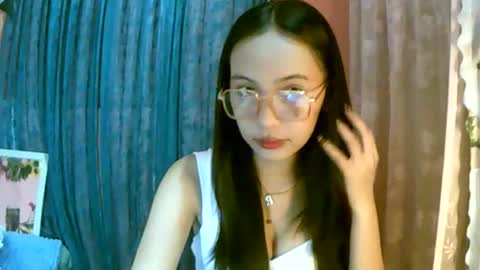 Snapshot of calla_freya chatting on November 22, 2025, 10:47 am Freya online show from November 22, 2025, 10:47 am