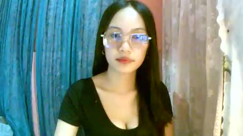 Snapshot of calla_freya chatting on December 4, 2025, 11:08 am Freya online show from December 4, 2025, 11:08 am