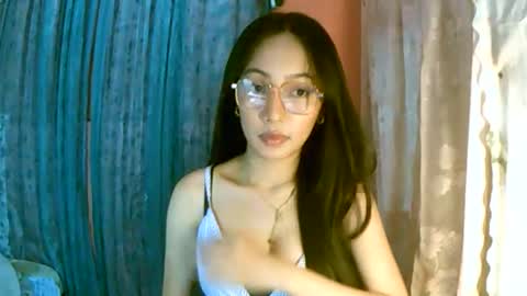 Snapshot of calla_freya chatting on December 14, 2025, 9:14 am Freya online show from December 14, 2025, 9:14 am